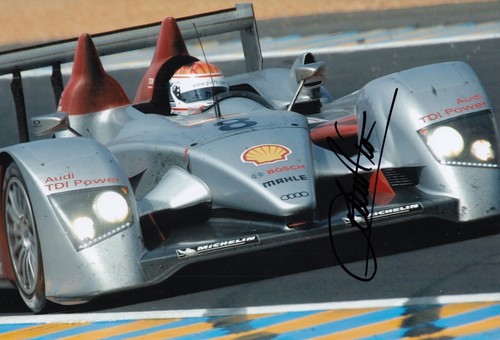 Emanuele pirro foto - emanuele, firmata
